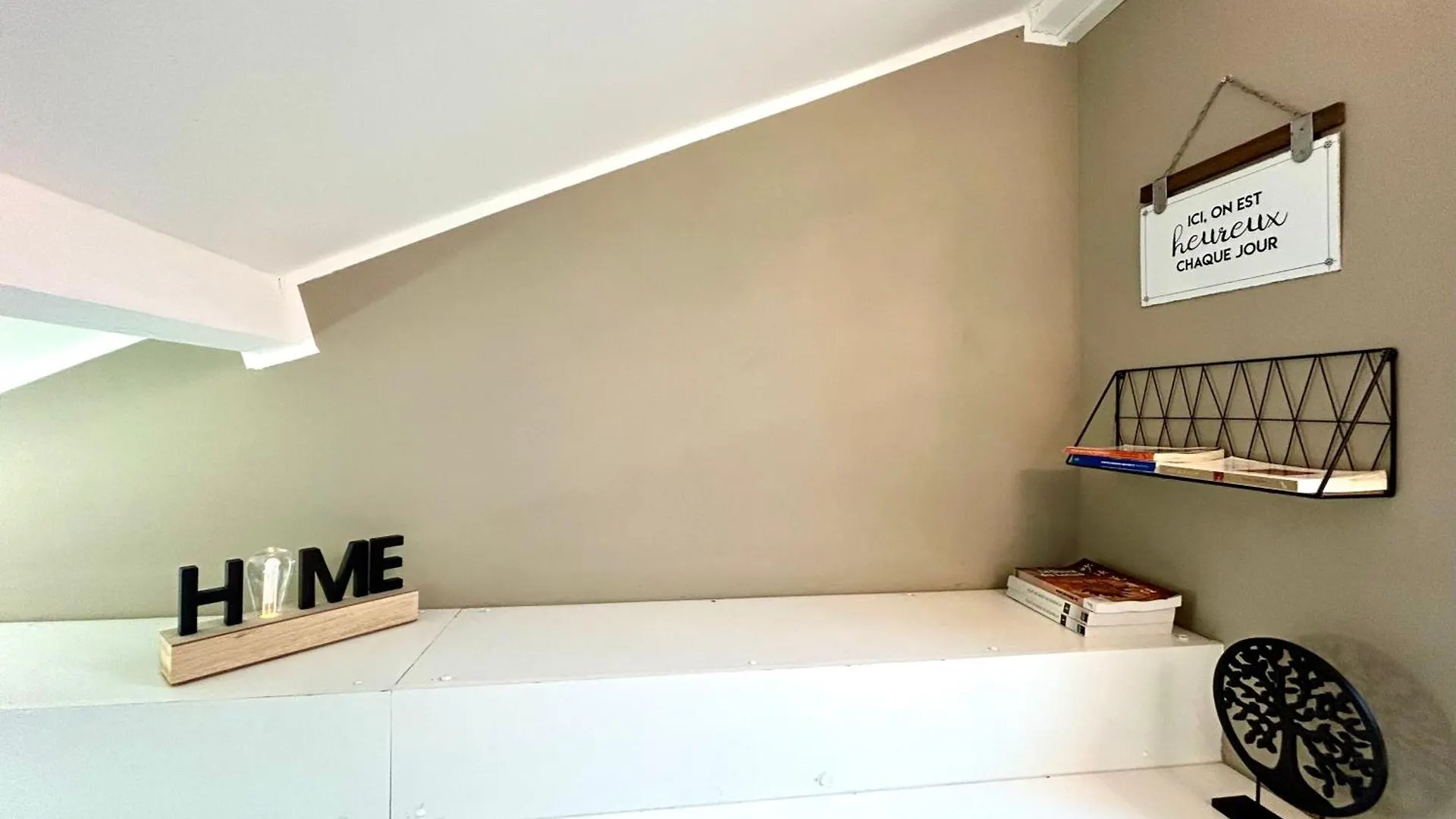 Lovely & Sunny Loft Heart Of Nice With A/C! アパート